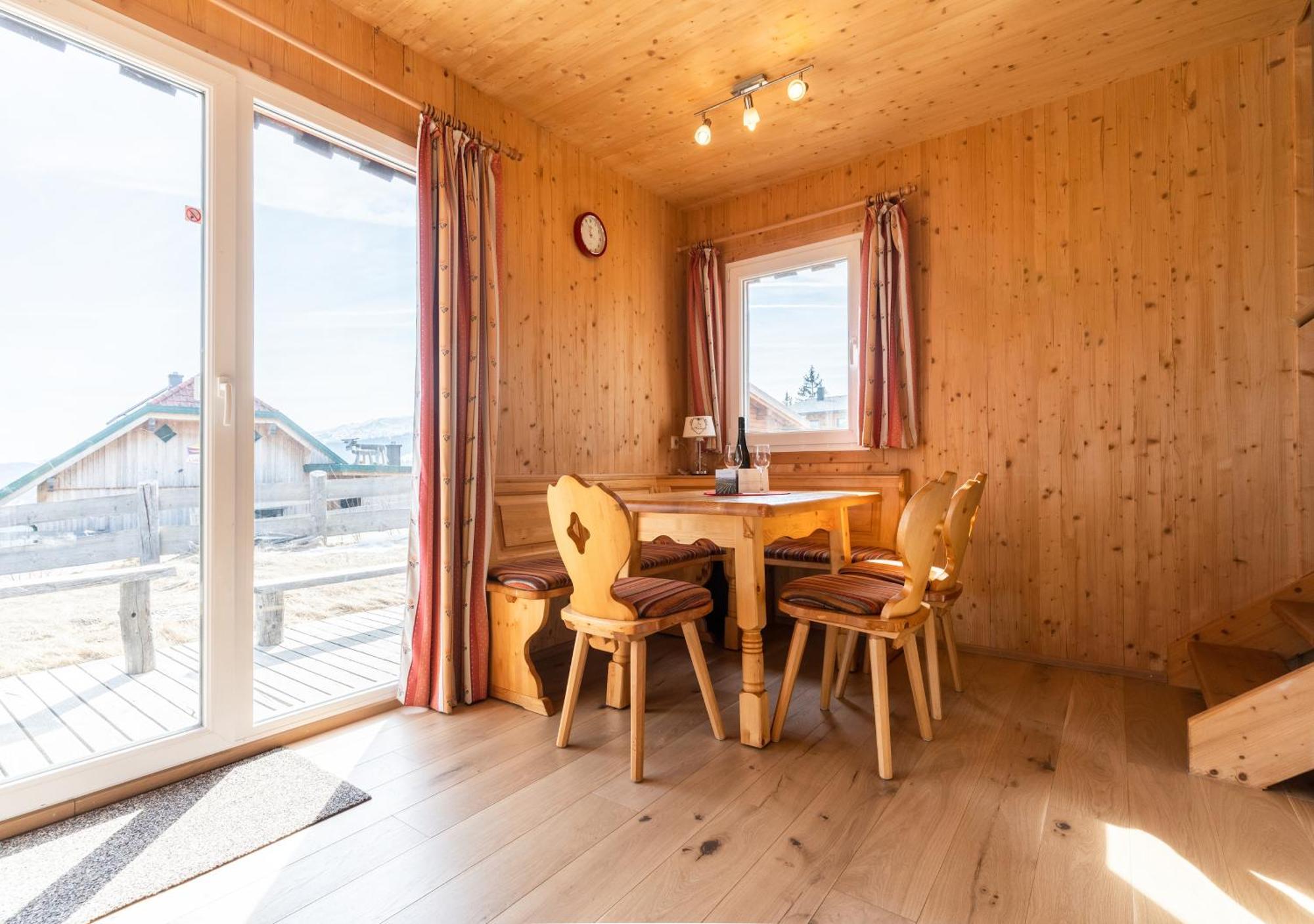 1A Chalet Eck - Wandern, Grillen, Panorama Sauna! Klippitztorl Eksteriør bilde